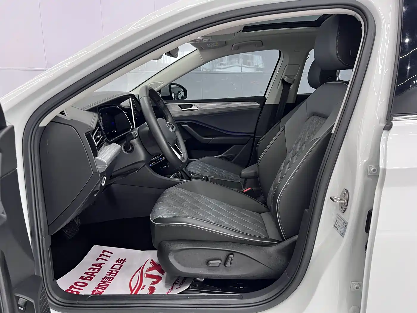 Volkswagen Sagitar 2023 280TSI DSG Surpass Plus Edition