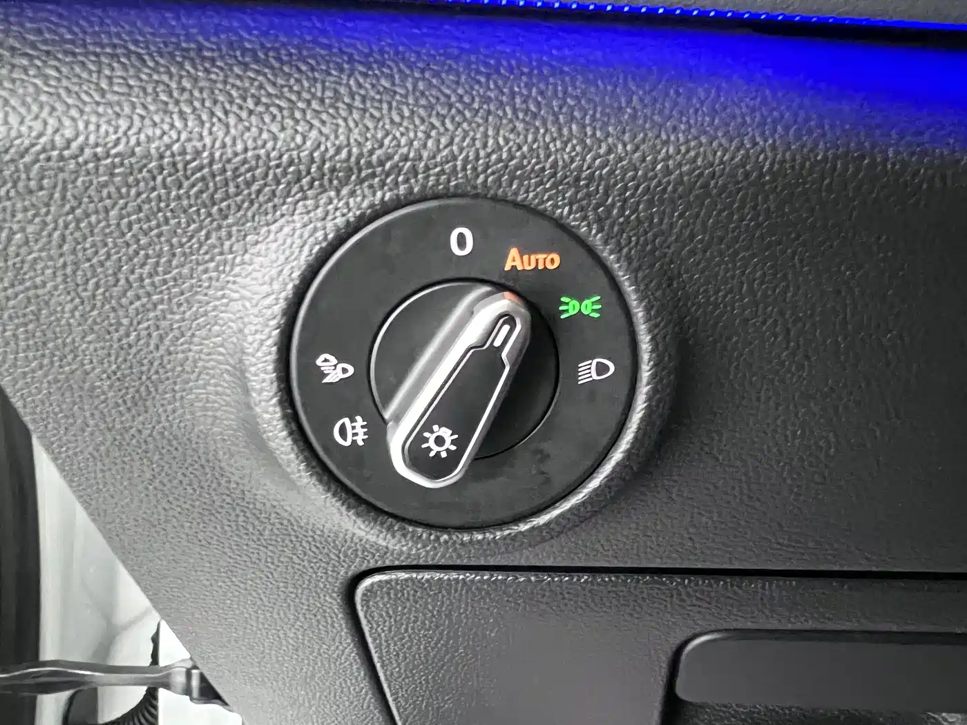 Volkswagen Sagitar 2023 280TSI DSG Surpass Plus Edition