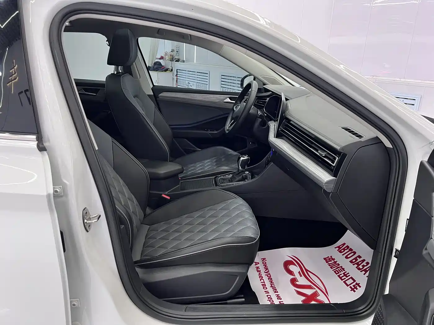 Volkswagen Sagitar 2023 280TSI DSG Surpass Plus Edition