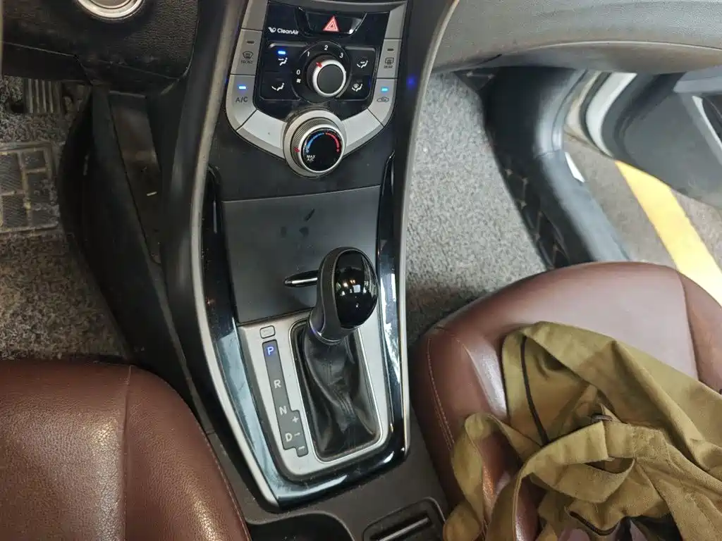 Hyundai Langdong 2016 1.6L Automatic Premium Edition